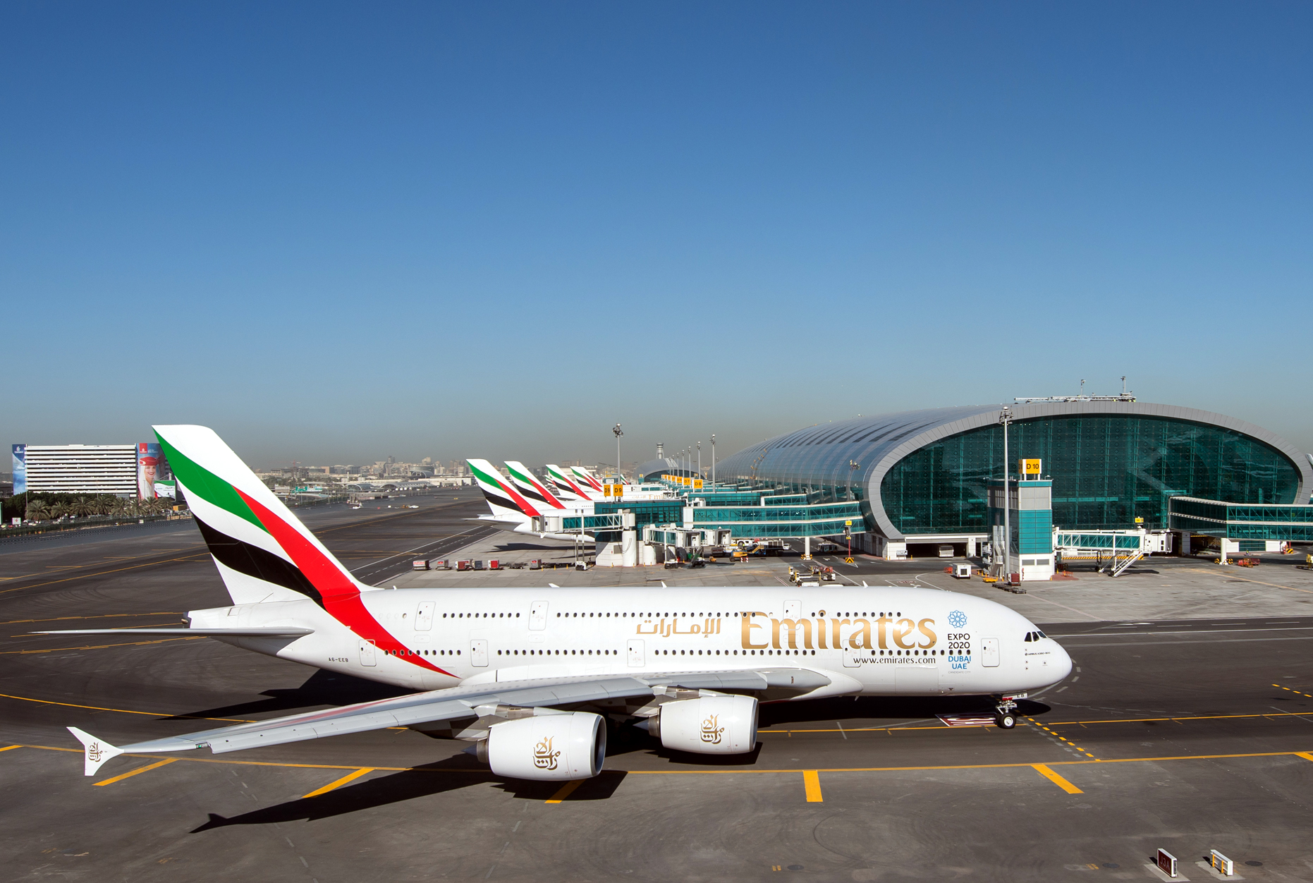 The Emirates Recruitment Crisis Gets Worse - Now Business Class Cabin Crew Are Back Filling in Economy