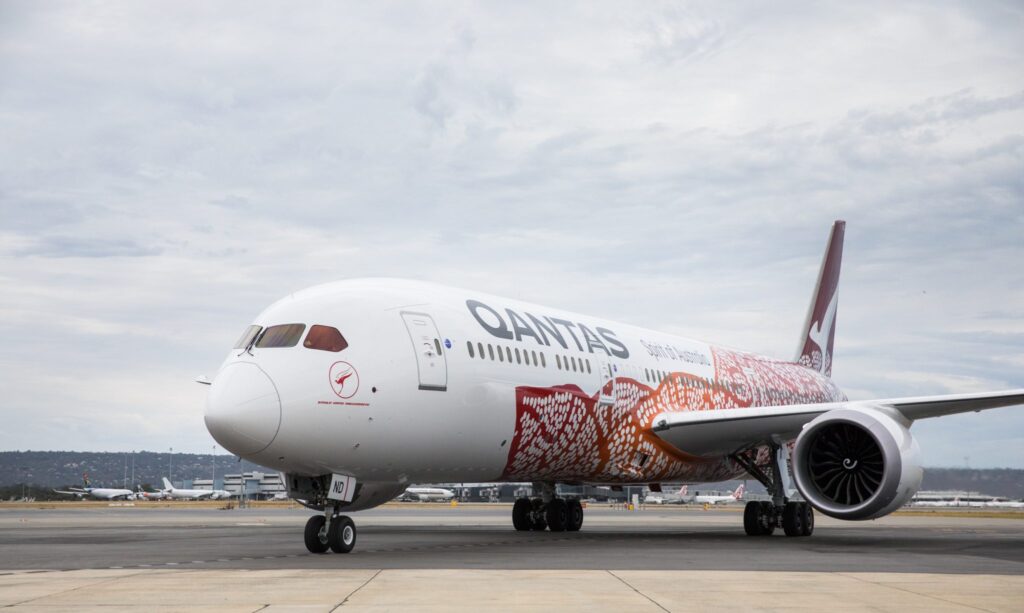 Qantas is Hiring Cabin Crew for its UK Base at London Heathrow Airport