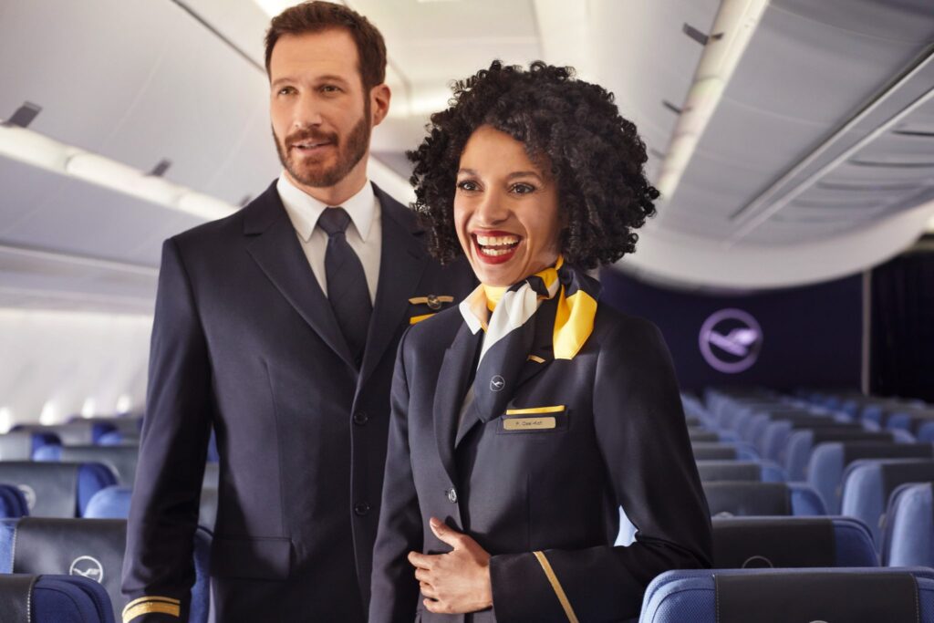 Lufthansa Will Hire 5,000 New Staff This Year - 1,300 of Which Will Be Flight Attendants