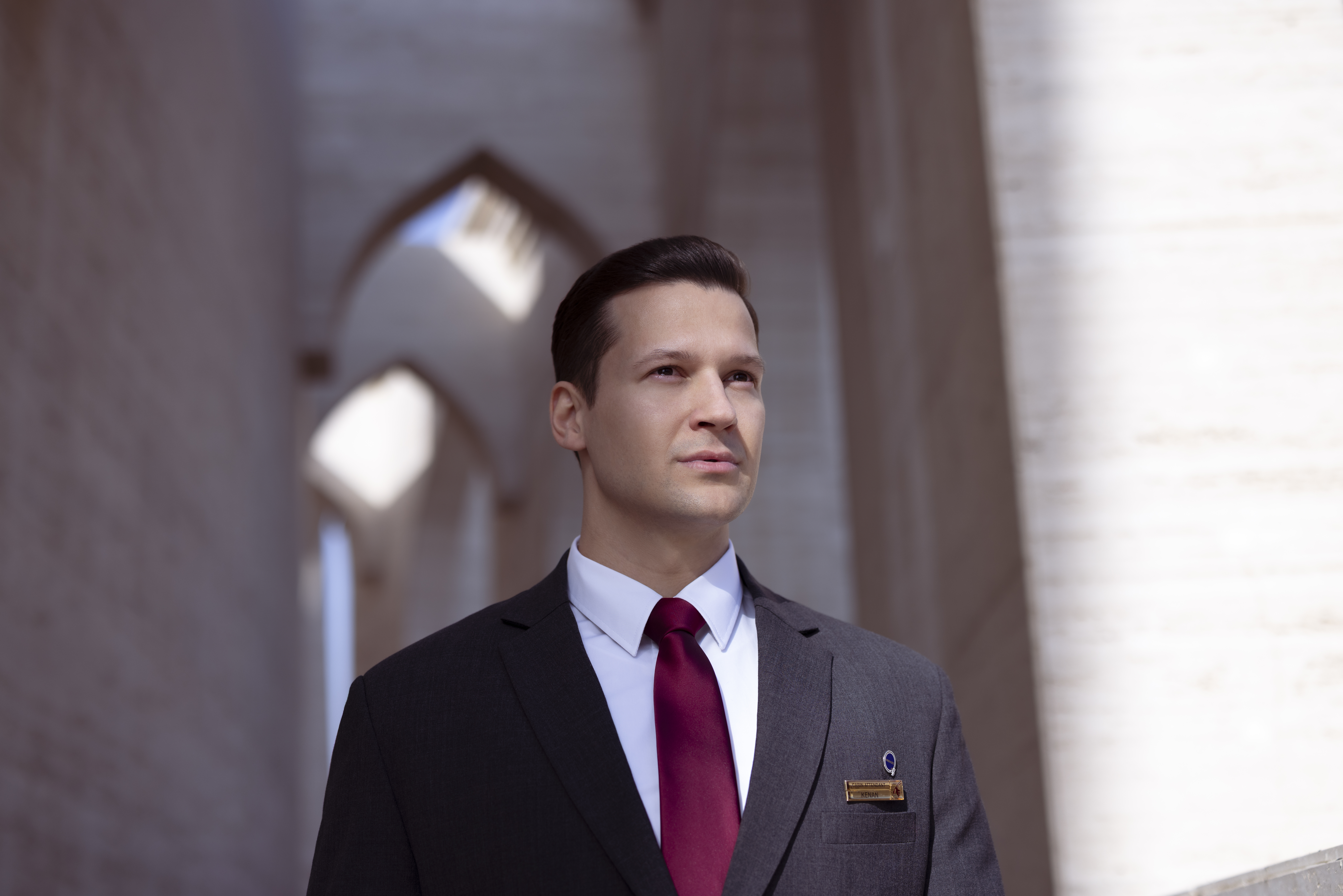 qatar airways cabin crew
