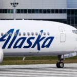 an alaska airlines 737
